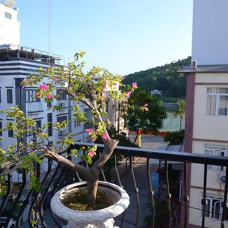 Viet Hoang Hotel Ha Long Bagian luar foto