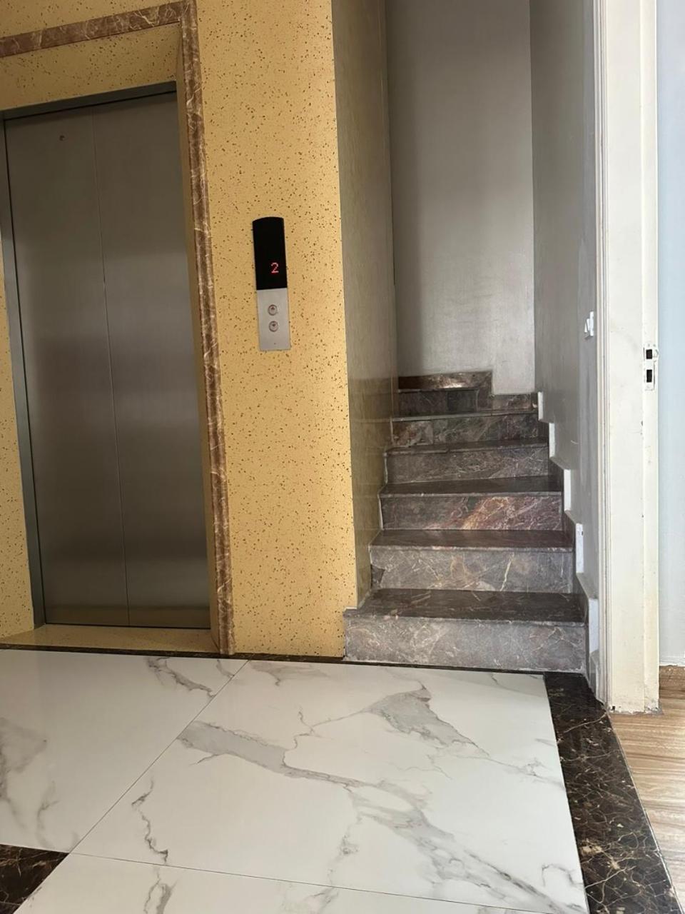 Viet Hoang Hotel Ha Long Bagian luar foto